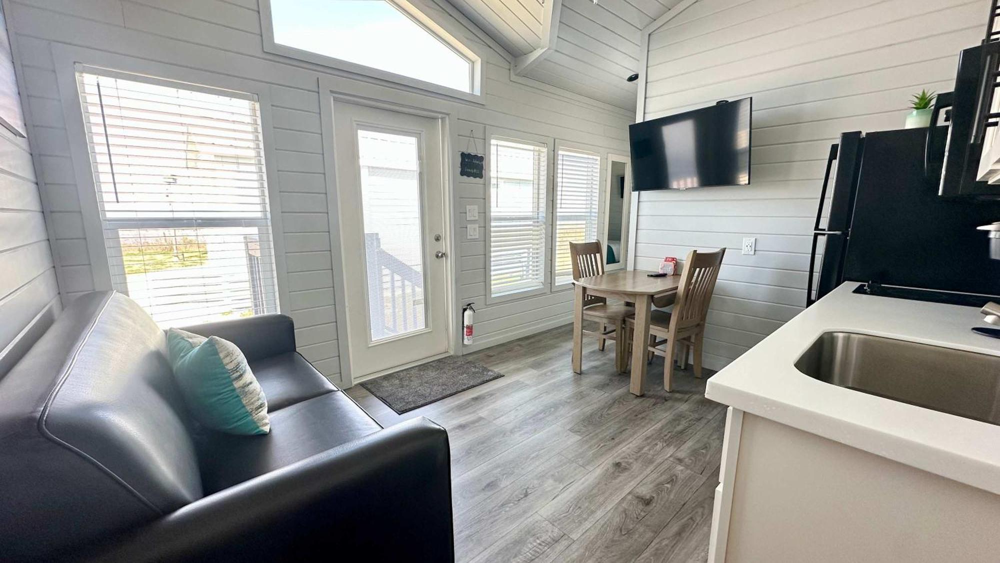 Bayfront Bliss & Great Fishing -Water Views & Beach Nearby Bolivar Peninsula Ngoại thất bức ảnh
